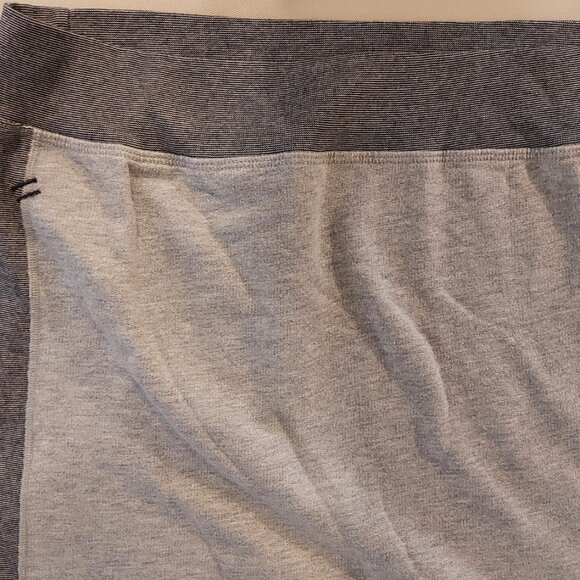 Mills Supply Heather Grey NWT Men’s S Crewneck Sweatshirt - Picture 14 of 16